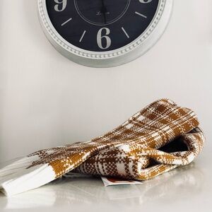 Timberland, Wheat Buffalo Tan Plaid Cream Colored Rectangular Scarf, 10x68